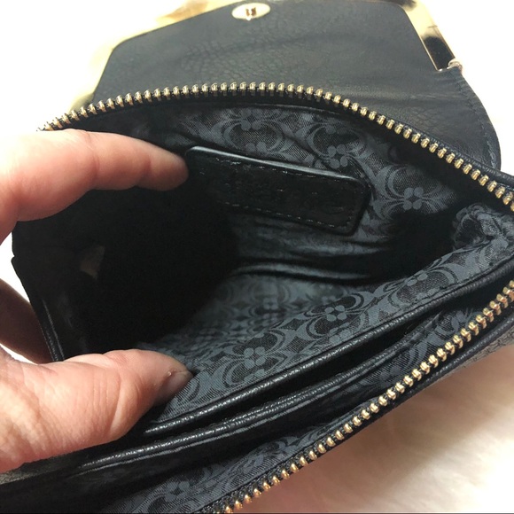 ~Charming Charlie~ black and gold purse NWOT - Picture 4 of 6